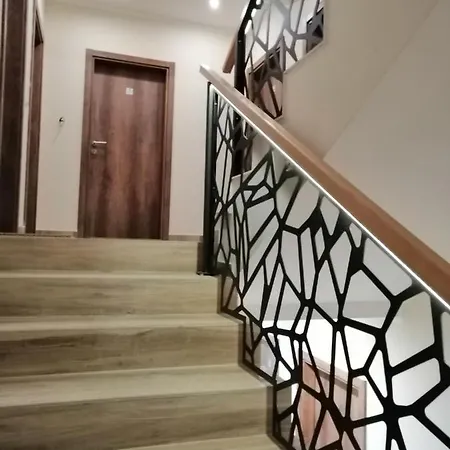 아파트 Apartmani Tim & Spa Centar *