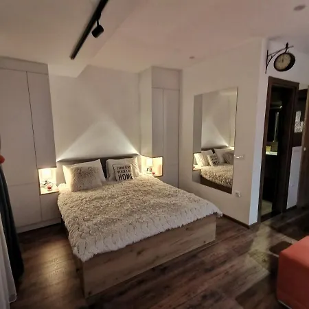 Apartmani Tim & Spa Centar 카파오닉