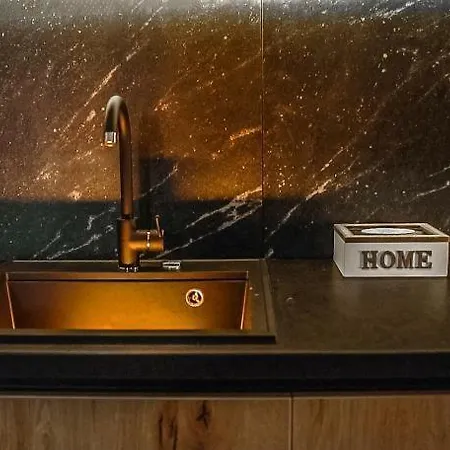 아파트 Apartmani Tim & Spa Centar 카파오닉